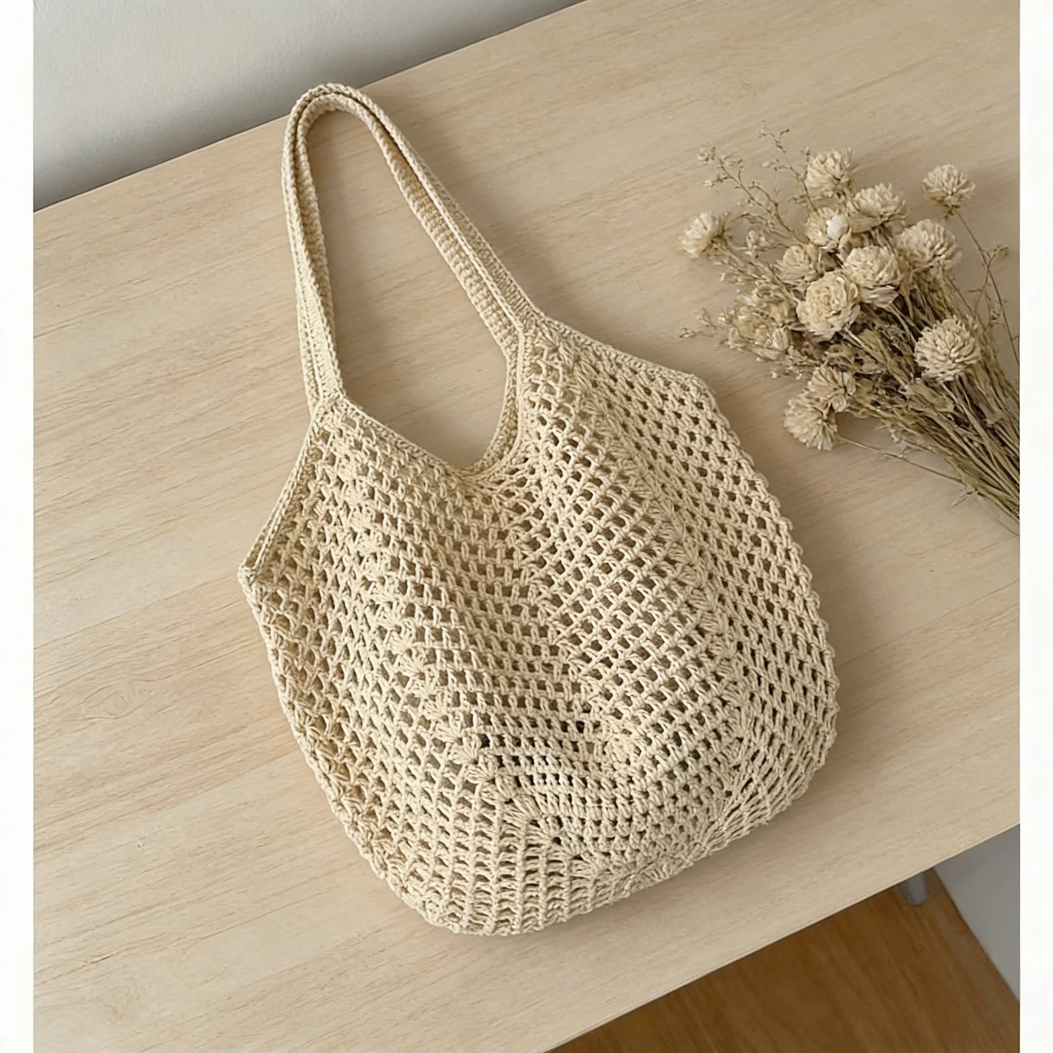 Beach Bags for Women - Women Beach Tote Bag, Summer Mesh Hollow Straw Tote Bag for Holiday Market